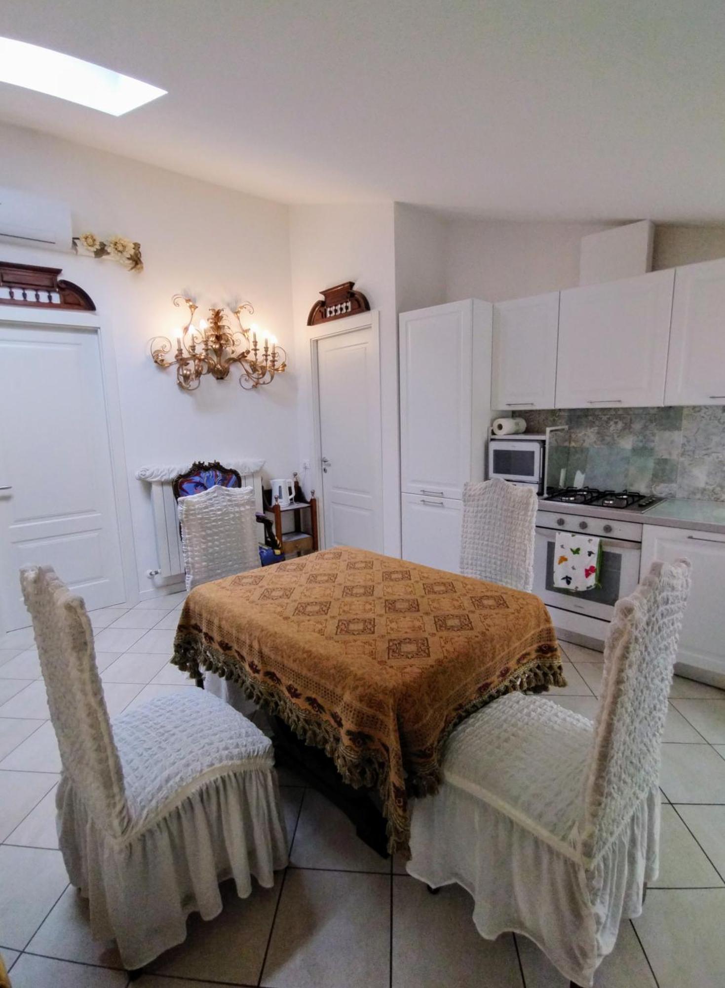 Mansarda Di Masha Apartment Villongo Bagian luar foto
