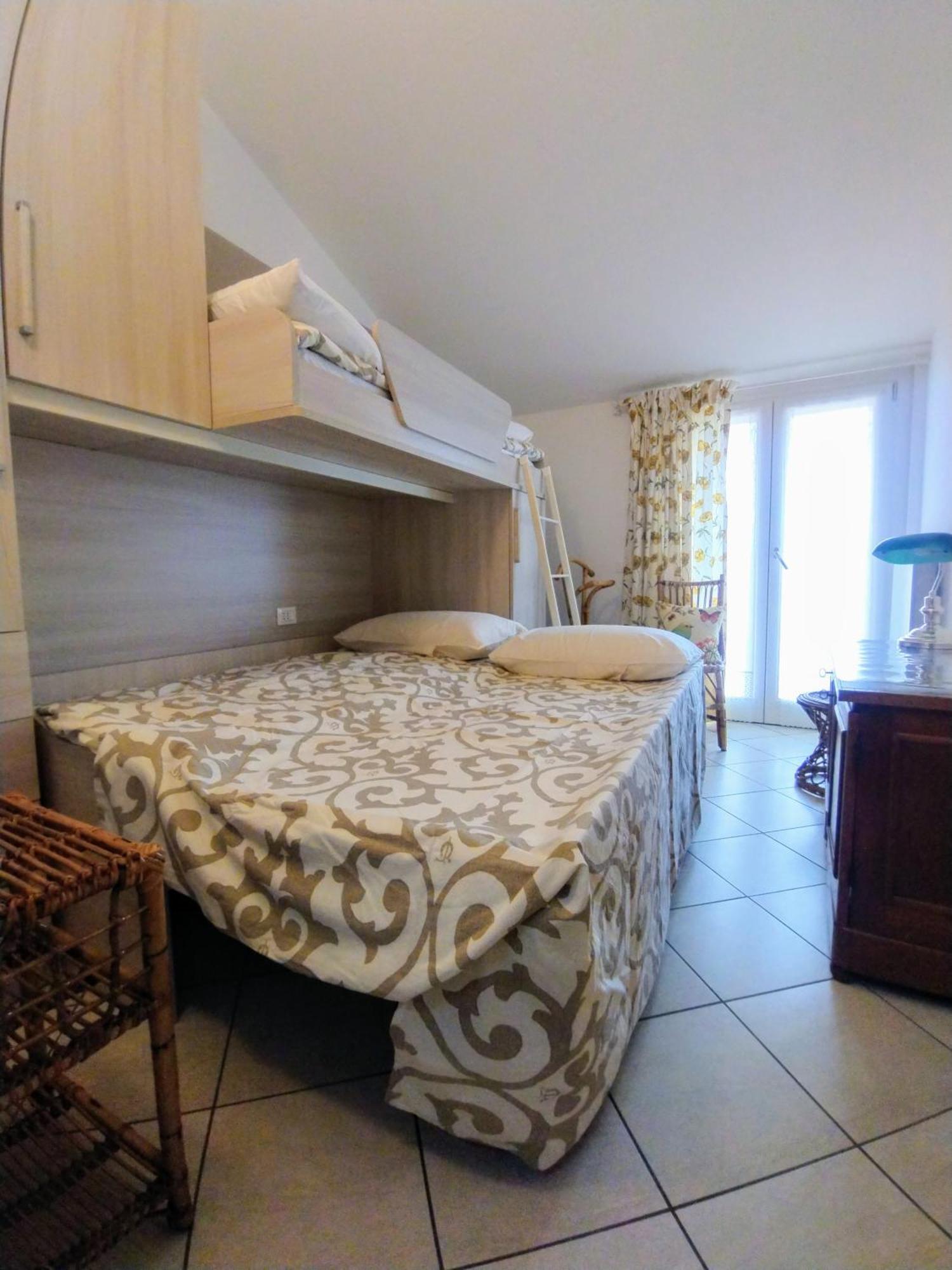 Mansarda Di Masha Apartment Villongo Bagian luar foto